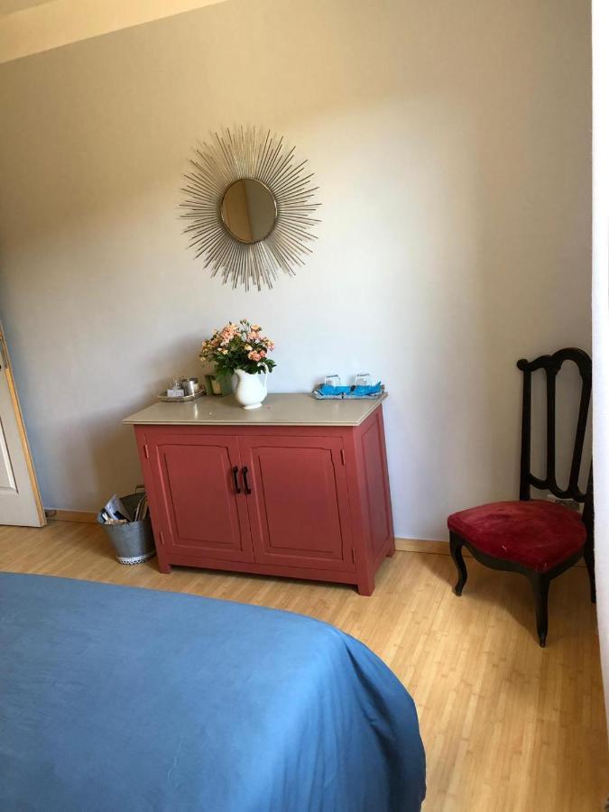 Chambre D'Hotes Les Bruyeres Cadouin Exterior photo